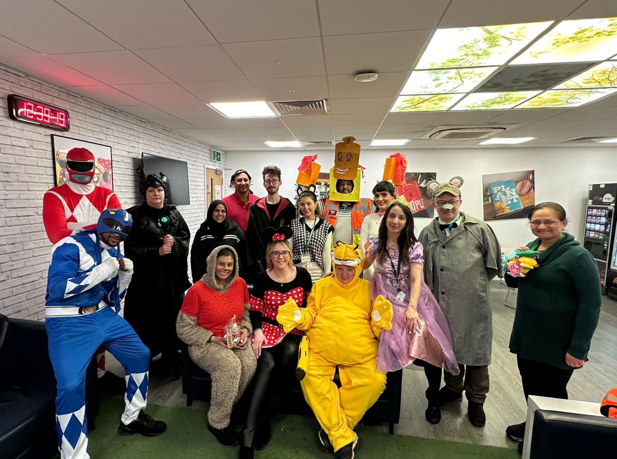 World Book Day at Wob! 📚 It’s also our first year of being an official partner of @WorldBookDayUK 🎉 #worldbookday #wob #prelovedbooks #bookstagram