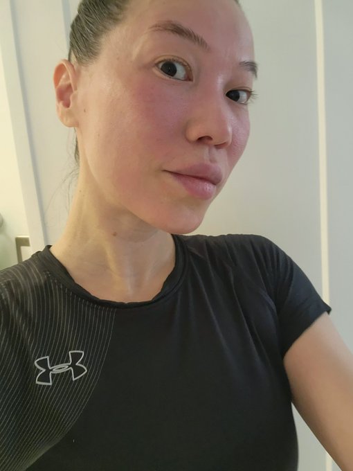 filthy whore seeks hopeless romantic https://t.co/rQhXqwWLpo