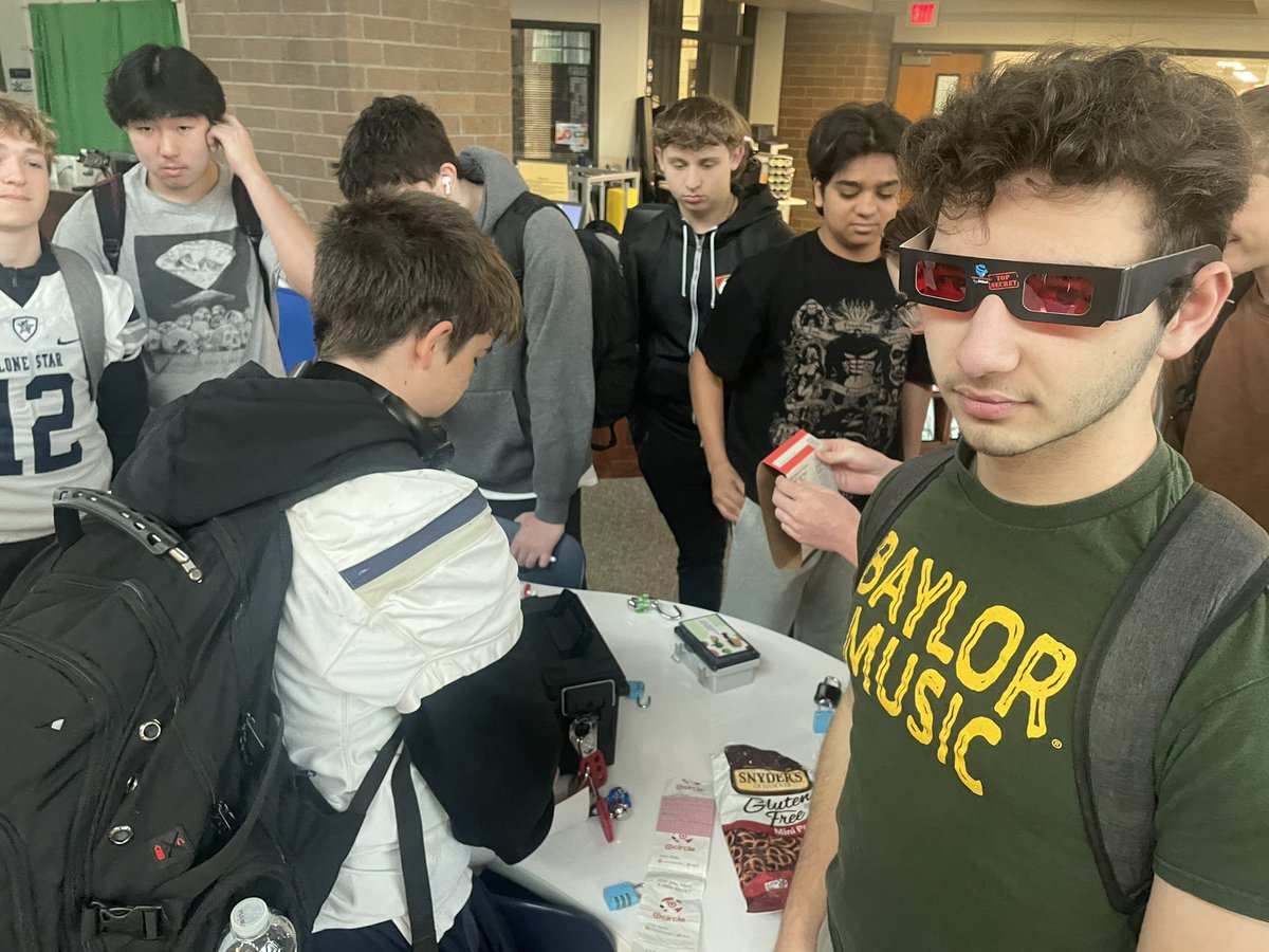 Megan Bruce tweet media