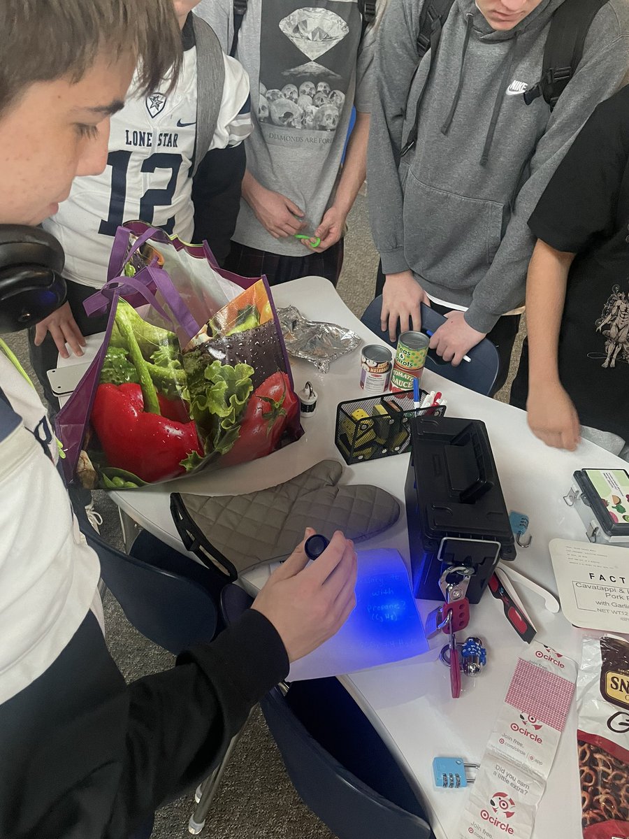 Megan Bruce tweet media