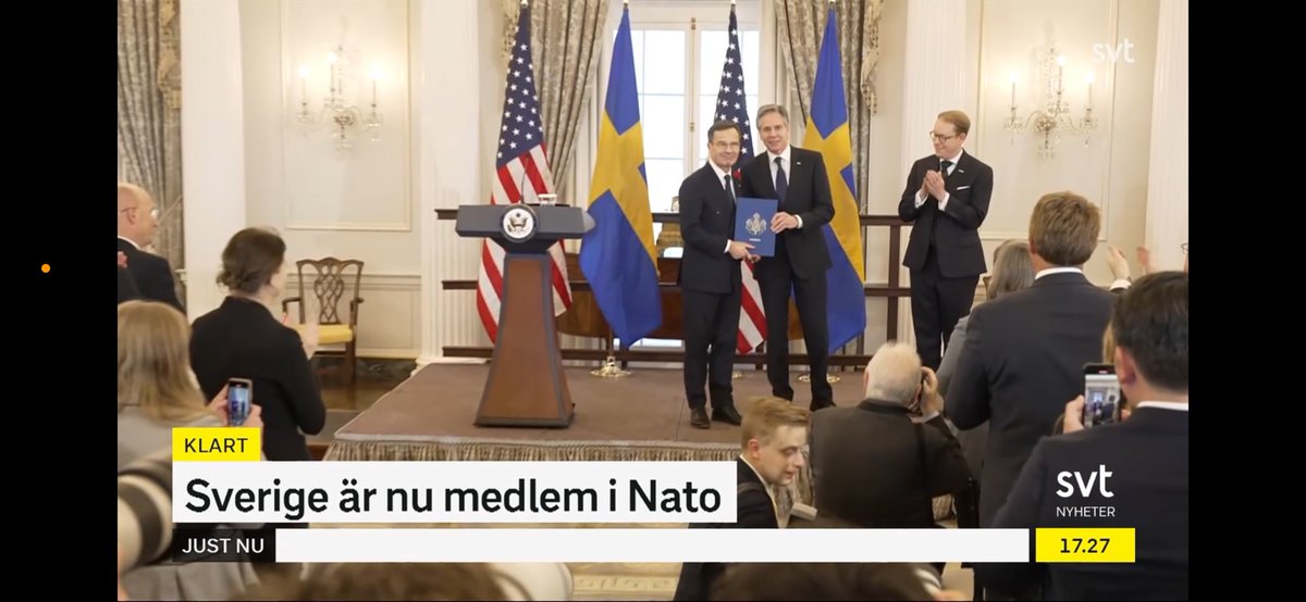 Sverige er medlem af NATO!
Det er mere end 200 års militær alliancefrihed, som Sverige netop har sagt farvel til. Vi taler historieskrivning med kæmpestore bogstaver.