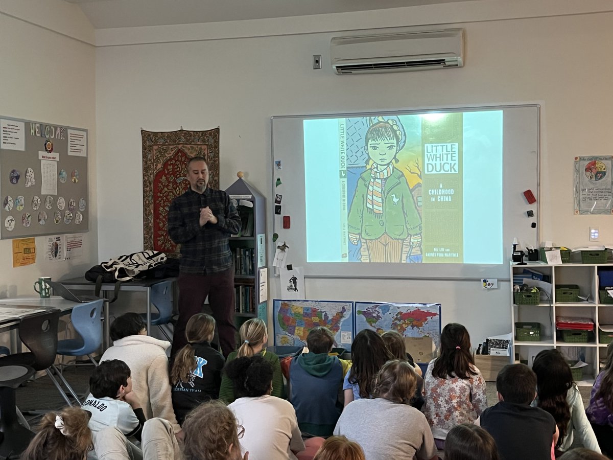 45Flyers's tweet photo. We had so much fun with @andresvera! We were reading graphic novels in lit and making our own comics in writing class. He showed what he does for his job and it is awesome! RH https://t.co/uuqvy2ZoLH