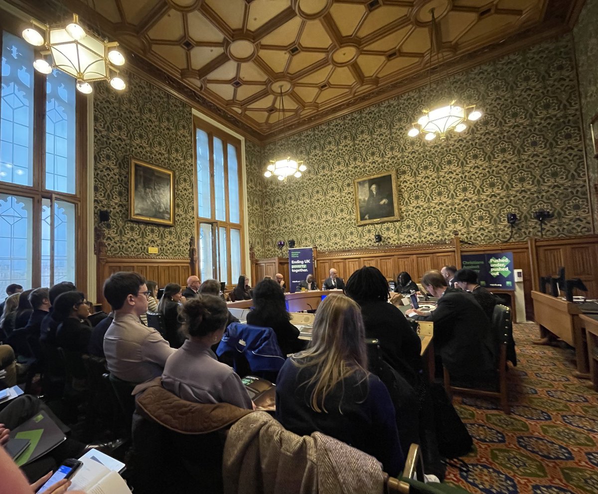 Today at the House of Commons! Great round table discussion and @CAPuk’s @CRSP_LboroUni new research report launch #PushedUnderPushedOut The report provides great insight on debt, poverty and living standards.