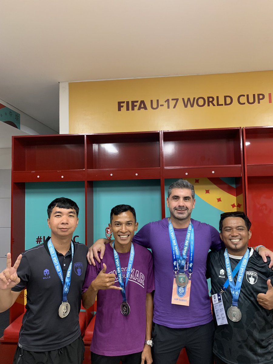 hananrj's tweet photo. Musim depan wajib juara 1 EPA U20 https://t.co/ctvYJbdGzX