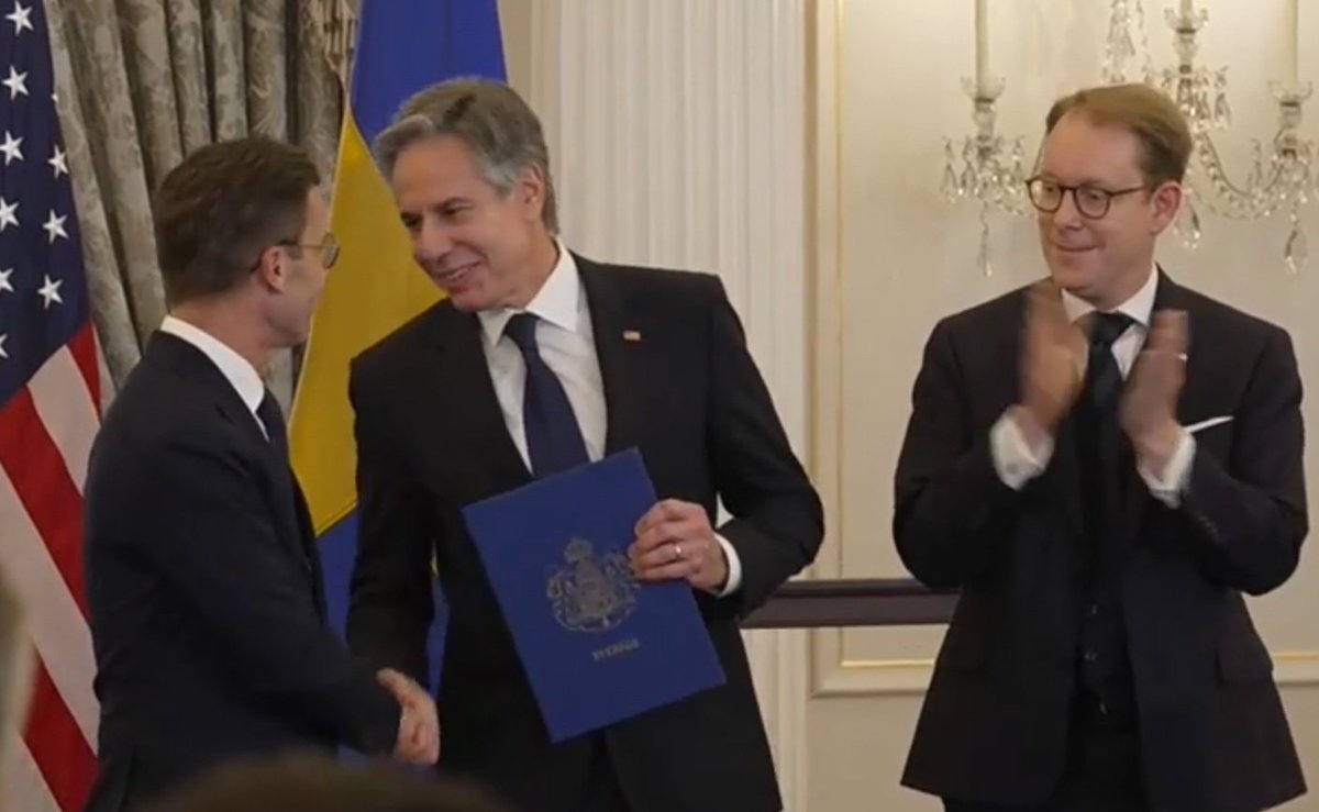 KempasJanne's tweet photo. Välkommen med kära Sverige! https://t.co/SgJJ7tdWao