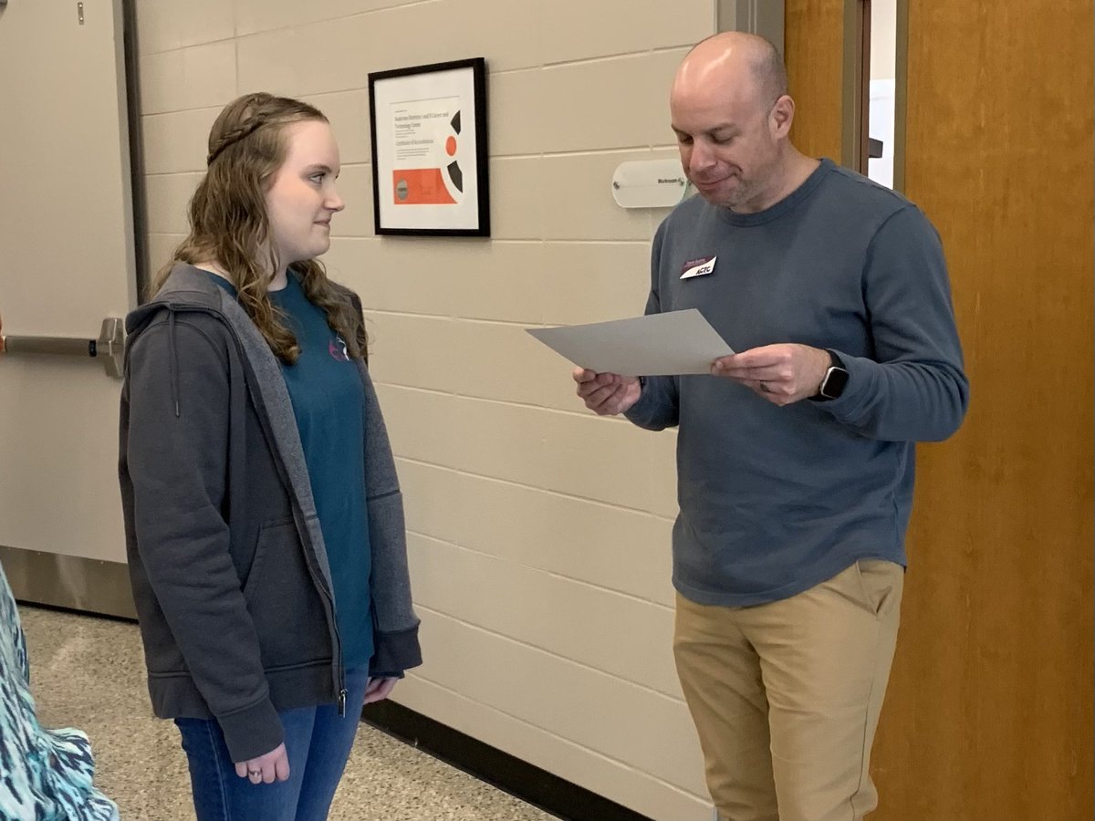 Congratulations to our Students of the Quarter in our morning classes! 🎉 These outstanding students were chosen by their instructors for their incredible work ethic, teamwork skills, and positive attitude in the classroom.  🙌