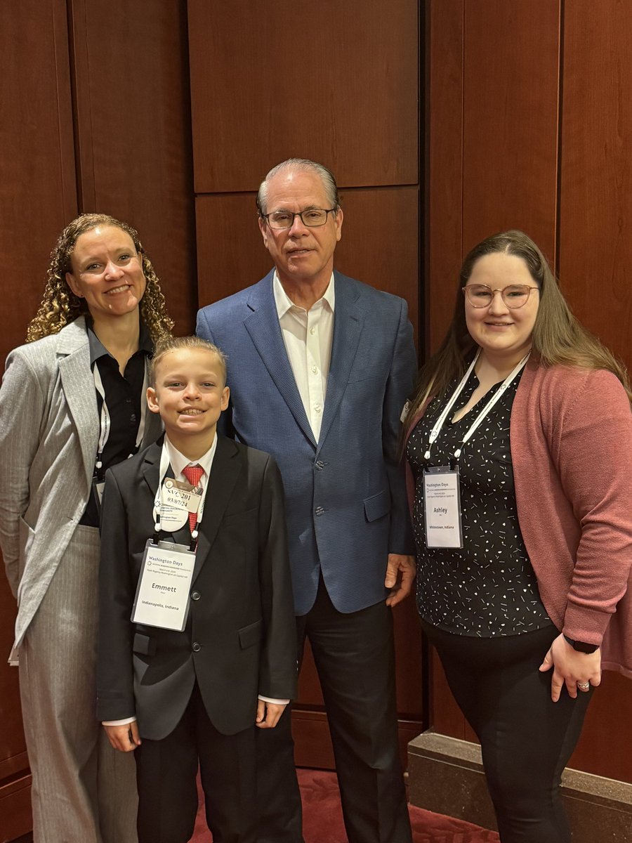 HemoIndy's tweet photo. A special thank you to Max Seltzer and  @SenatorBraun for meeting with our Indiana team today and allowing us to advocate on behalf of the HELP Copays Act and bleeding disorders community!!  
#allcopayscount #nbdfwd https://t.co/qxHmEqxSvG