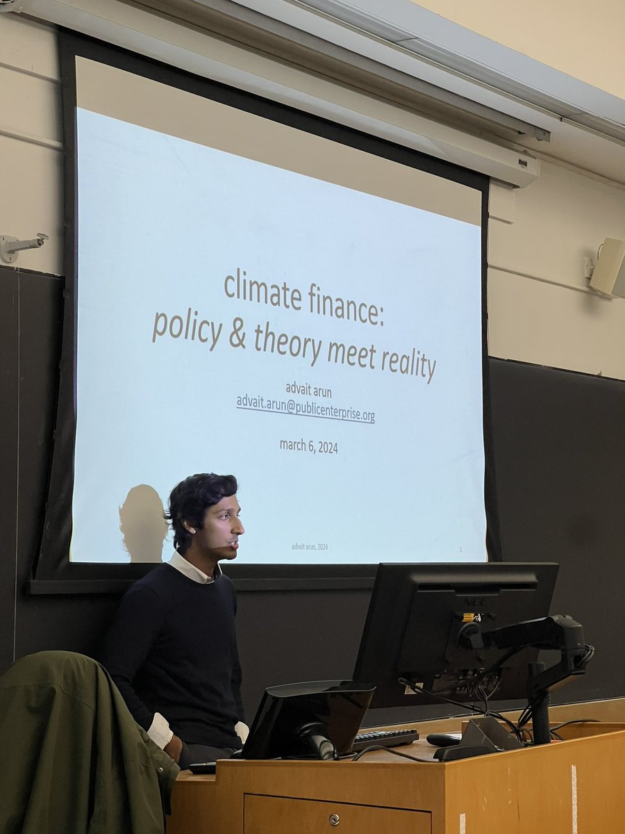 super grateful for the chance to talk about mobilizing private capital—the depressing data, the stumbling JETPs, the investment barriers, and the design of the energy transition mechanism—at David Wood’s class @ColumbiaSIPA yesterday!