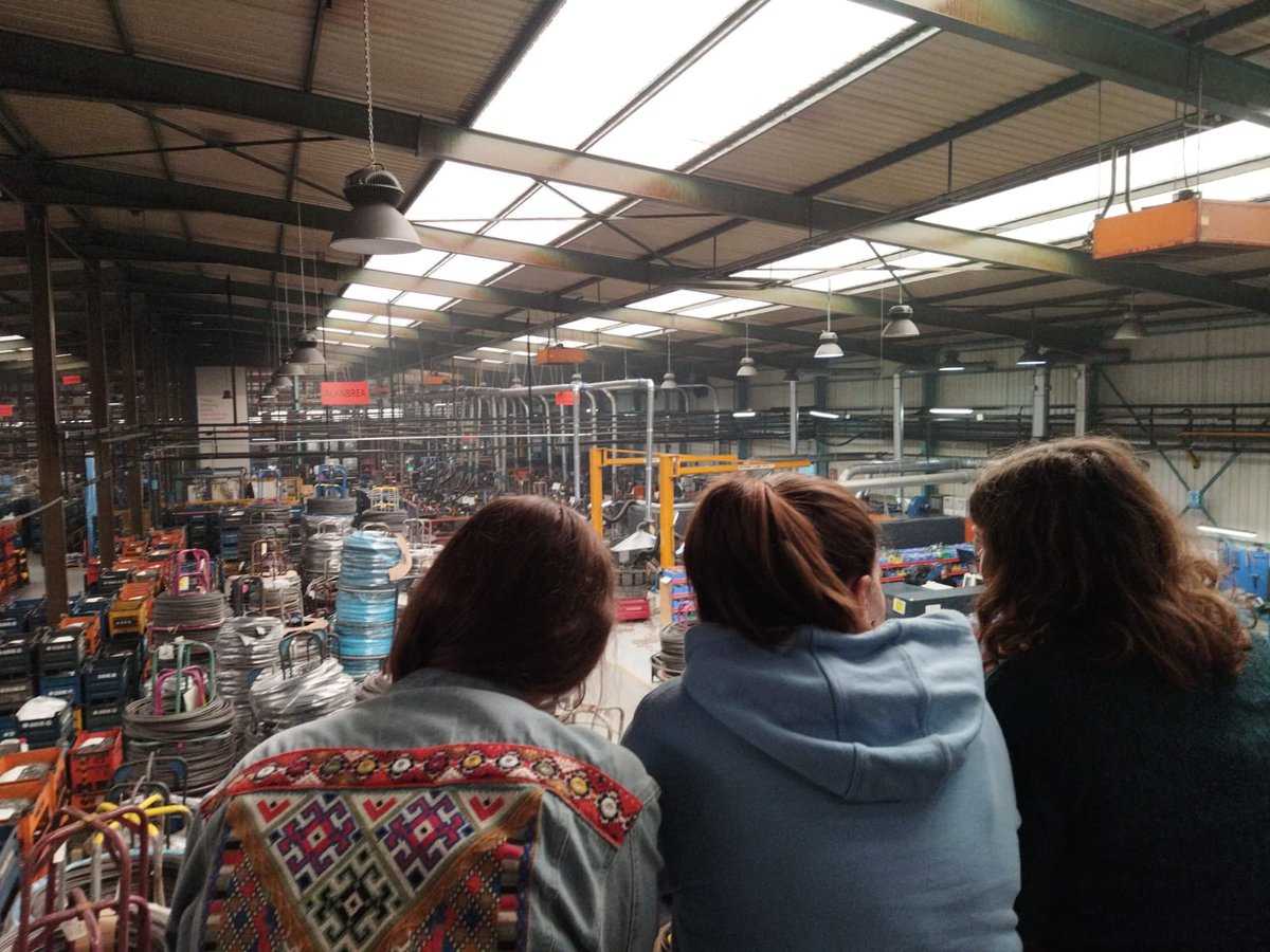 Panelfisa enpresan egon gara emakumearen etorkizuna enpresan lantzen. 
#Martxoak8
#balioak40