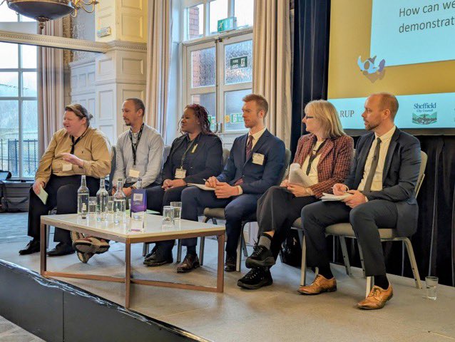 Ed_Clancy's tweet photo. Ed social thread

1/6🧵   The @livingstreets UK #WalkingSummit is helping push active travel boundaries💪🏆

With Mayor @olivercoppard I’ve loved welcoming everyone to South Yorkshire today and talk about our bold plans for walking, wheeling and cycling 🚶‍♀️ 🛴 🚲 https://t.co/4VXpyVARvb