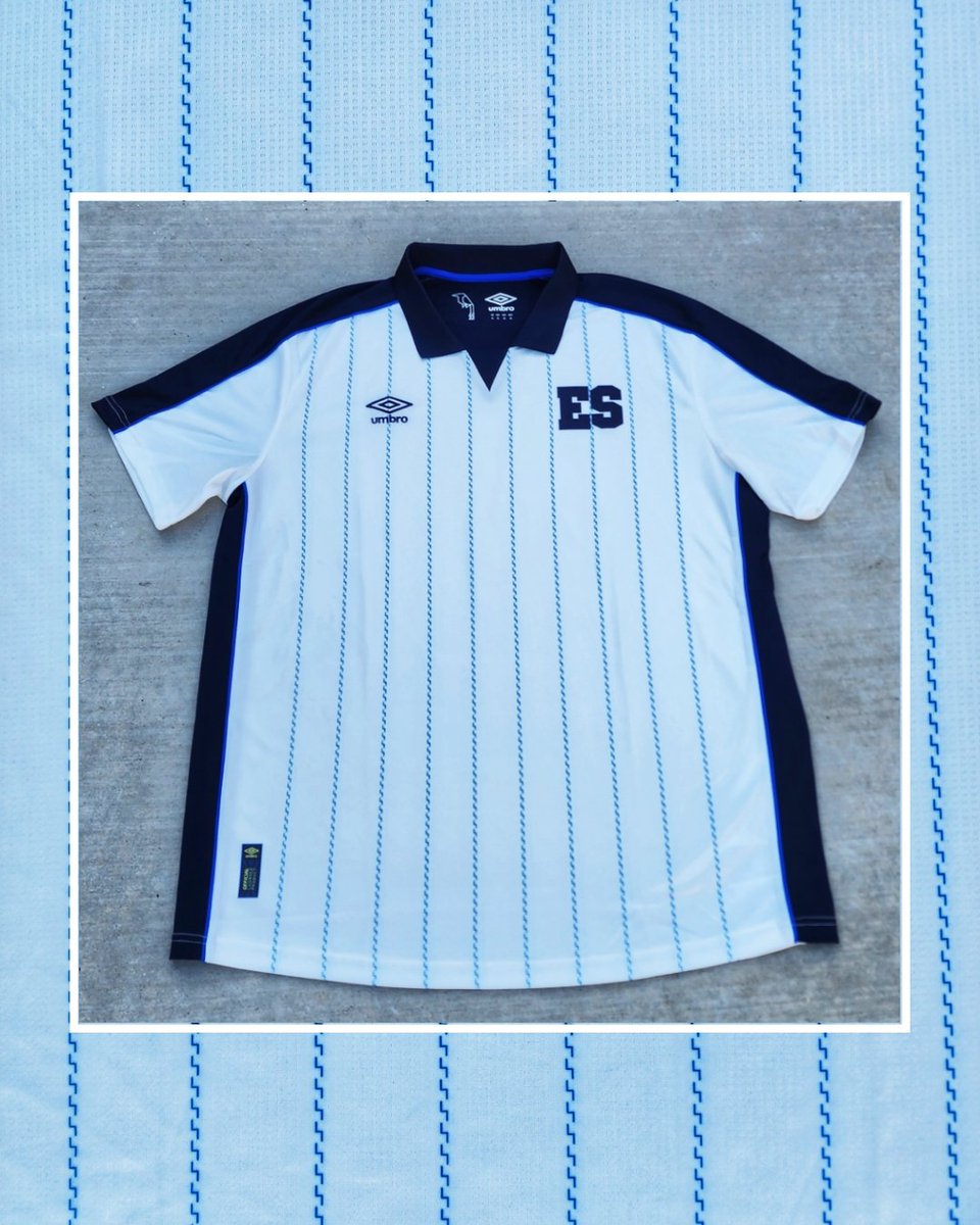 Dhem_boost's tweet photo. #KitOfTheDay 👉🏻 @LaSelecta_SLV; 24-25 4th Kit; By @umbro; Thank you @TheyThinkKits for helping release this kit on episode 97.
 
#ElSalvador / #Umbro / #Torogoz / #SiempreNuestroHogar / #ThisIsOurGame / #4thKit /#MiSelectaCuscatleca / #LaSelecta / #SelectaDeMiVida / #BadgePorn https://t.co/gqtxaprXwr