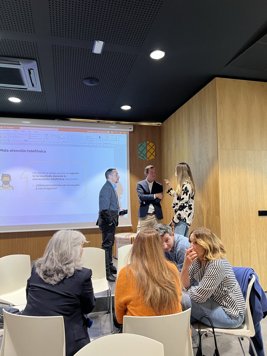 Esta mañana hemos tenido un gran evento en Correoslabs sobre Atención al Cliente, con la participación de equipos de <a href="/Correos/">Correos</a> y diferentes agentes del ecosistema innovación y emprendimiento.

¡Os esperamos a tod@s pronto en <a href="/Correoslabs/">Correoslabs</a>!

#Innovación #Startups #Atenciónalcliente