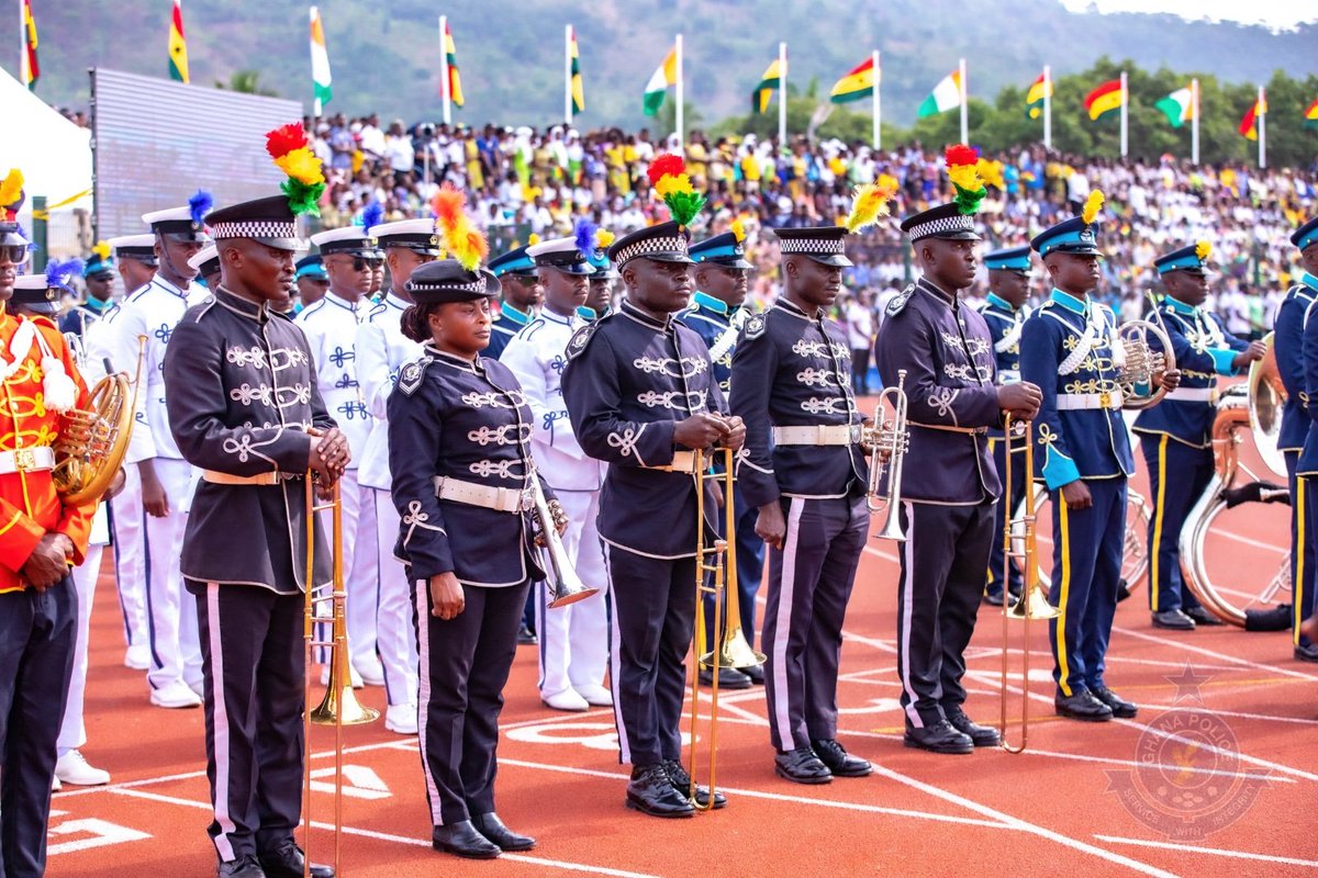 GhPoliceService's tweet photo. Key moments captured...
#GhPoliceService
#KOFORIDUA2024
#OURDEMOCRACYOURPRIDE
#GHPOLICETV
#ENGAGINGTHEPEOPLEFORSAFERCOMMUNITIES
🇬🇭 https://t.co/TSqLwZNiw6