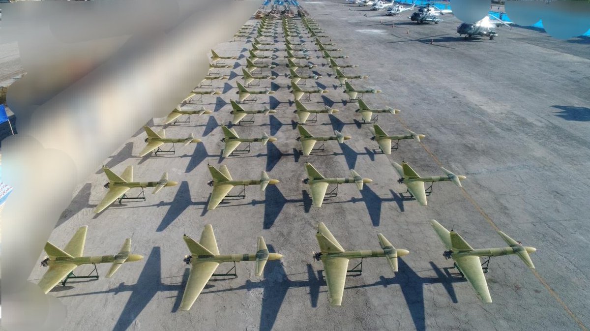 army20300's tweet photo. هيئة التصنيع العسكري اليمني تنتج من الطائرات المسيرة في الشهر الواحد مايكفي لحرب سنة كاملة  

سلاح فعال وغير مكلف  وكما قال السيد القائد جاهزين للحرب لمدة 100 عام https://t.co/ItCbJ1edWn