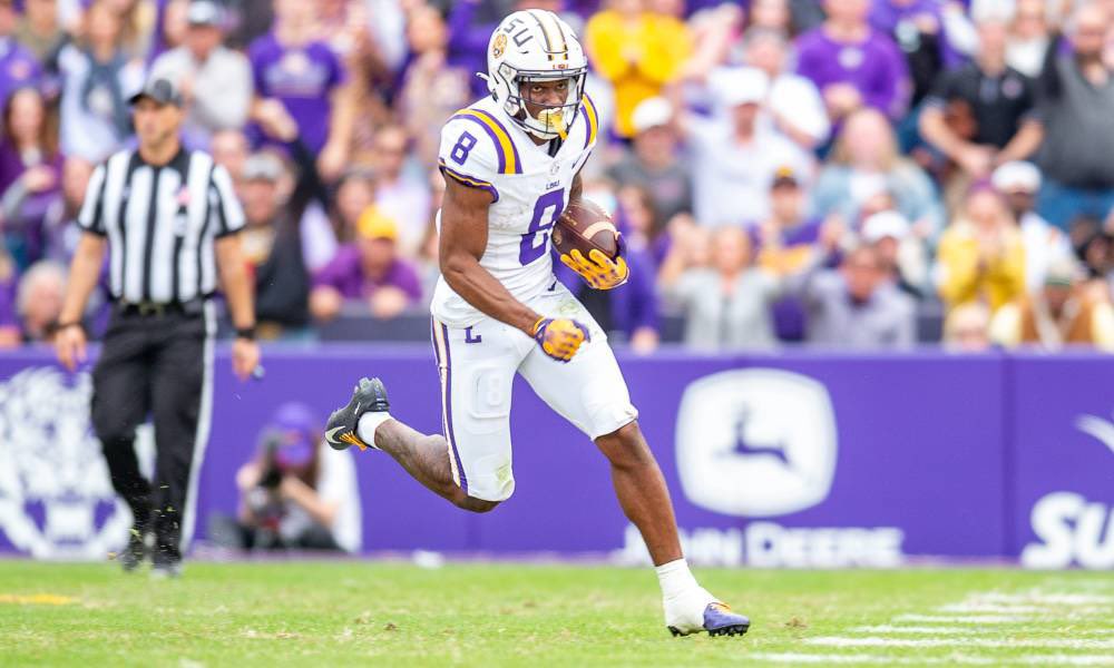 CourricIThomas's tweet photo. Excited To Visit @LSUfootball Today. @4thQuarterM7v7 @JordanArcement @Sheadixon @samspiegs @FbIberia @BengalTigerOn3 https://t.co/SNWxBsGIFN