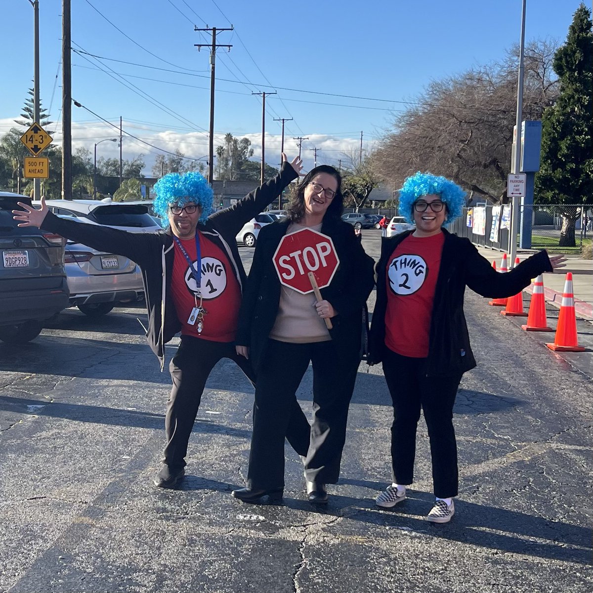 healthsecpusd's tweet photo. We’re celebrating #ReadAcrossAmerica this week at @BarfieldPUSD. Happy Twin Day from Thing 1 and Thing 2! @PomonaUnified #barfield #pomona #proud2bepusd https://t.co/xqgxARFfqt