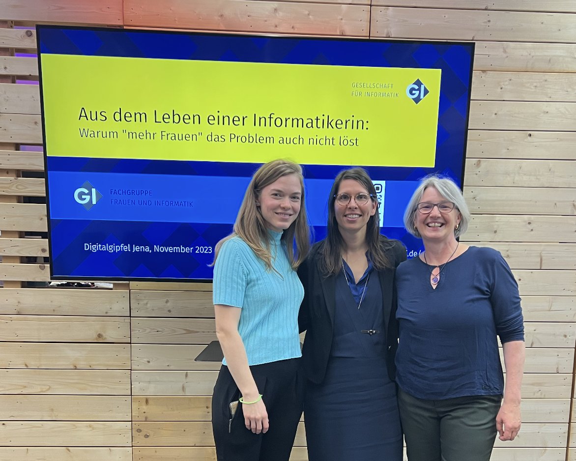 Gesellschaft fĂŒr Informatik e.V. (@informatikradar) on Twitter photo Wir <a href="/IT_Frauen/">GI Frauen und Informatik</a> bringen uns â wie z.B. am #Digitalgipfel â auch auf vielen Veranstaltungen mit ein. DemnĂ€chst gestalten wir mit #SheTransformsIT, <a href="/CEPIS_Europe/">CEPIS</a> und der Fraunhofer ICT Group die #StayInTech Konferenz in Berlin: cepis.org/events/stay-in⊠#WirSindInformatikerinnen Wir <a href="/IT_Frauen/">GI Frauen und Informatik</a> bringen uns â wie z.B. am #Digitalgipfel â auch auf vielen Veranstaltungen mit ein. DemnĂ€chst gestalten wir mit #SheTransformsIT, <a href="/CEPIS_Europe/">CEPIS</a> und der Fraunhofer ICT Group die #StayInTech Konferenz in Berlin: cepis.org/events/stay-in⊠#WirSindInformatikerinnen