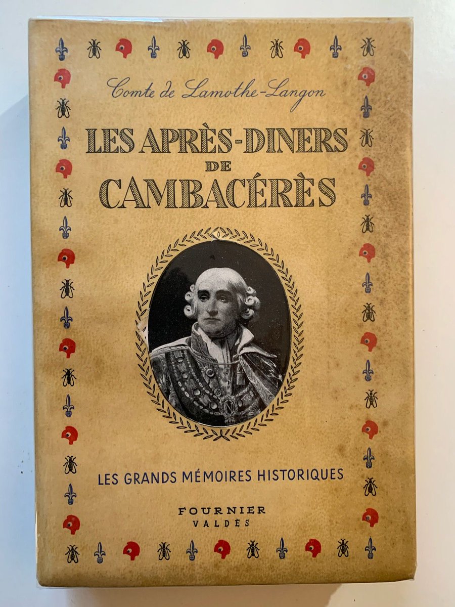 de_la16842's tweet photo. Pour le #bicentenaire de la mort de #Cambaceres, nous avons présenté le millésime 2023 de notre cuvée Officier Cambacérès (Merlot / Cabernet Sauvignon) en @PaysdOcIGPWines avec la présence remarquée de @JMCambaceres 🍷😋
#vin #paysdoc #cambaceres #officier #lagravette #corconne https://t.co/dmBzCknJ1j