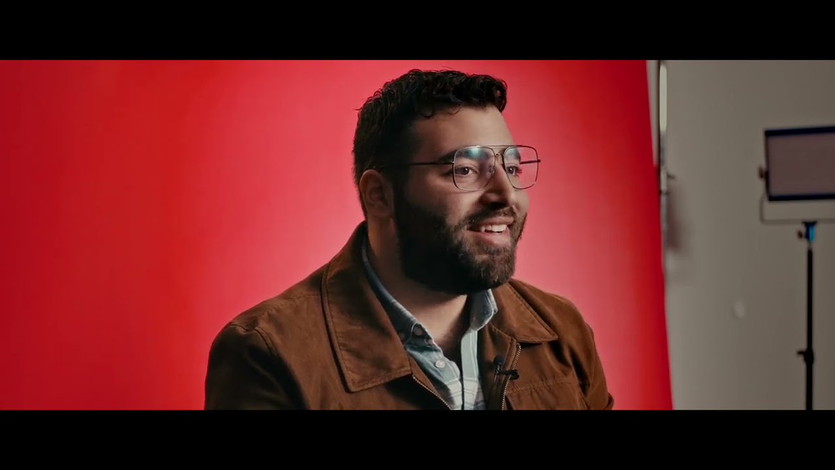 ESMArtistiques (@esmartistiques) on Twitter photo 📣Témoignage Ancien étudiant
Aujourd’hui, nous vous partageons l’interview de Joe Azar, second assistant réalisateur chez <a href="/tatprodofficial/">TAT productions</a>.
Interview complète à voir juste ici 👉 fcld.ly/interviewjoeaz…
#esma #assistantproduction #3D 📣Témoignage Ancien étudiant
Aujourd’hui, nous vous partageons l’interview de Joe Azar, second assistant réalisateur chez <a href="/tatprodofficial/">TAT productions</a>.
Interview complète à voir juste ici 👉 fcld.ly/interviewjoeaz…
#esma #assistantproduction #3D