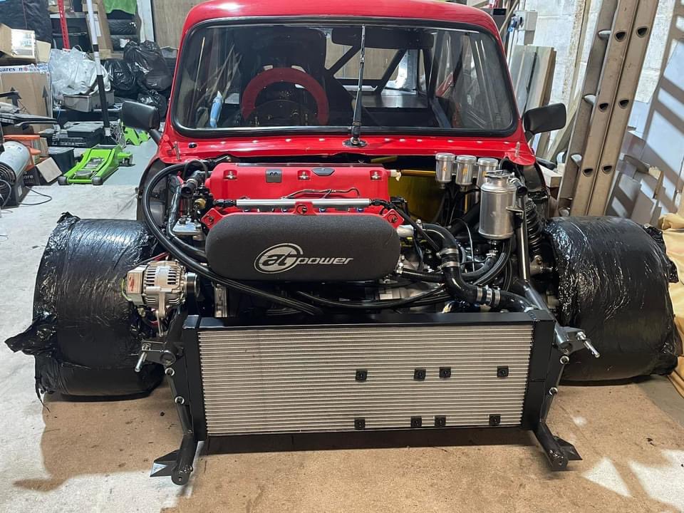 Thundersaloons's tweet photo. Spotted: Thursdays New Build Update - Mini Madness!
Pete Crudgingtonβs Mini Spaceframe is powered by a Honda K20 engine! Crudgington is hoping to have the ex James Dunkley Mini on track later this season! Watch this space..
#Mini #FMitW #SpecialSaloon
(πΈ FMitW) https://t.co/mubgasv2J8