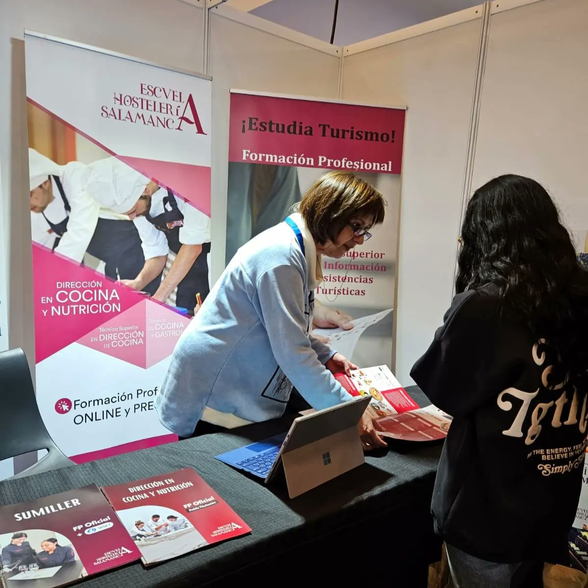 Os esperamos este 7 y 8 de marzo en el Salón del Estudiante y el Empleo de #Pamplona para comentarles detalles de nuestras formaciones profesionales 📚 os traemos sorpresas 😉