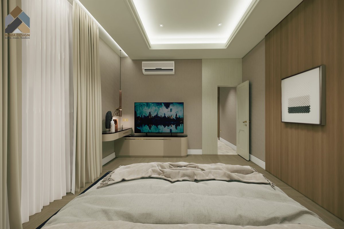 تصميم داخلي لغرفة نوم بتدرجات البيج الهادئة على الجدران والسرير بينما تحتضن الخلفية رأس السرير المنجد بدرجة أغمق قليلاً من البيج، و تضيف بُعداً من الجرأة اللونية للغرفة سجادة بلون أزرق داكن .✨
#رسمة_ديزاين #غرفة_نوم
#تصميم_مودرن #تصميم_داخلي 
#السعودية #ديكوريشن #أعمال_رسمة