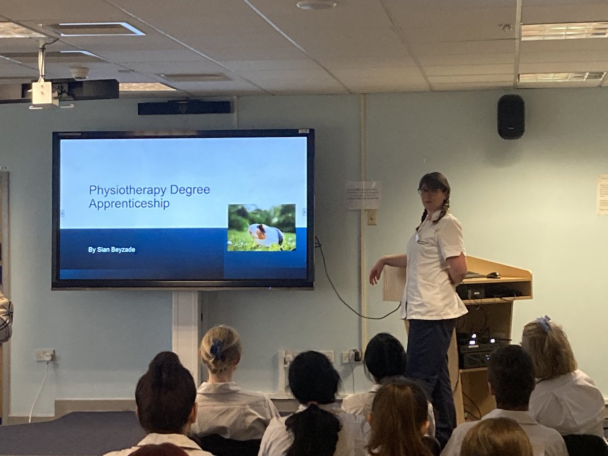 Well done to all our physiotherapy team presenters at Clinical Excellence session today. Great to listen 👂 to such a range of topics @DGTAHPs @DarentValleyHsp @thecsp @drtomclark