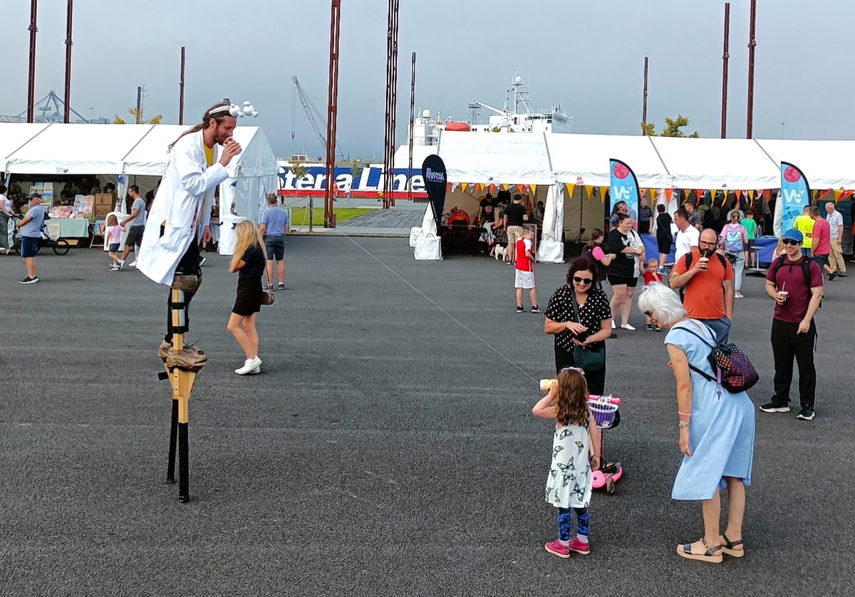 British Science Week starts tomorrow! We believe that where science meets circus, anything's possible. Like conducting experiments with our scientists on stilts 🔭 @ScienceWeekUK @BritSciAssoc #circuswithpurpose #circusscience #britishscienceweek #britishscienceweek24