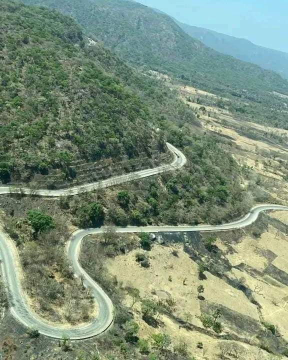 gampsonfranck's tweet photo. Falaise de Ngaoundéré

Une vue partielle
#Avant #Cameroun #Cameroon #Kamerun https://t.co/0KtZYCHUV7