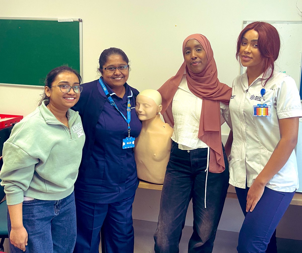 Today we had our first “Empowering you to feel confident being the nurse in charge” session. These sessions have been designed by WM Becky and are aimed at junior nurses who take charge on the ward with the aim to give them tools and confidence needed to thrive in this role #MFT