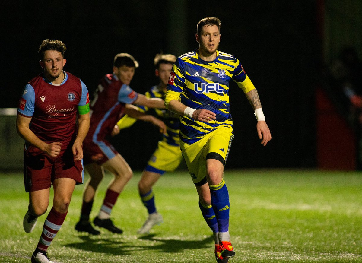 hashtagutd's tweet photo. 🚨 NEW VIDEO!

🏆 Quarter-final action! 
🔙 @Toby_Aro is BACK!
🔄 Wholesale changes from Saturday’s win! 

All this and more in today’s highlights video from Monday’s Velocity Cup QF vs @BLFC1907 👀

🔗 https://t.co/2KtGAglJxm

📸 | @Nashyphoto https://t.co/pXirKRAlcm
