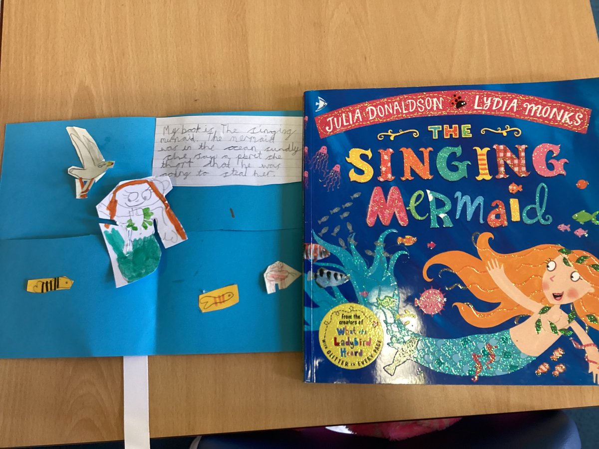 KatieManoy tweet media