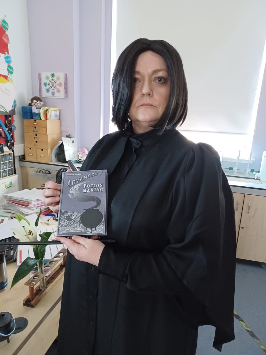 Wallace High English tweet media