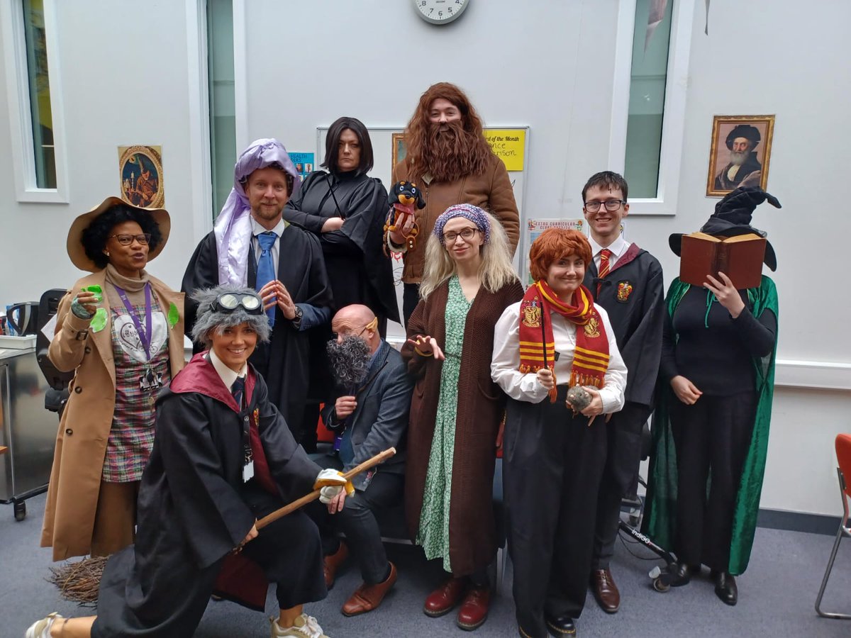 Wallace High English tweet media