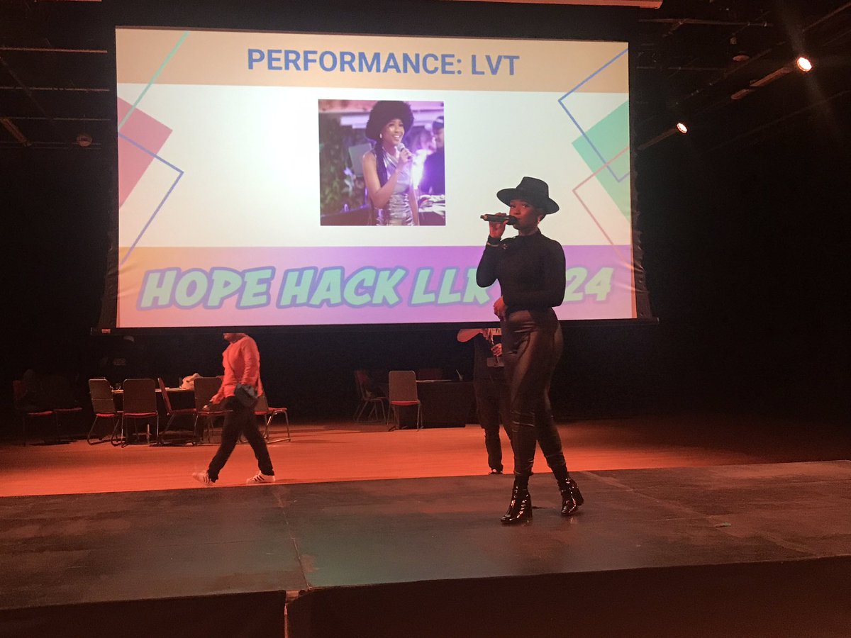 The LLR #HopeHack event this afternoon offered truly inspiring visions for the future of our youth. My thanks to <a href="/VR_Network/">Violence Reduction Network LLR</a> for organising &amp; to <a href="/eavafm/">EAVA FM 102.5</a> <a href="/TheRealVeejUK/">Vijay</a> for inspirational contributions. Well done to all participants. Including <a href="/EMCYP_/">Eyres Monsell CYP</a>