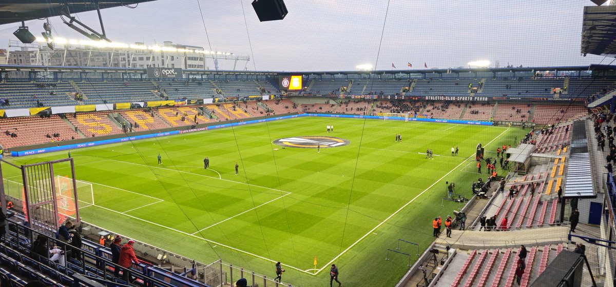 AJO1's tweet photo. Not alot beats a Euro away day.
Come on you red men #LFC https://t.co/sG40fLktJC