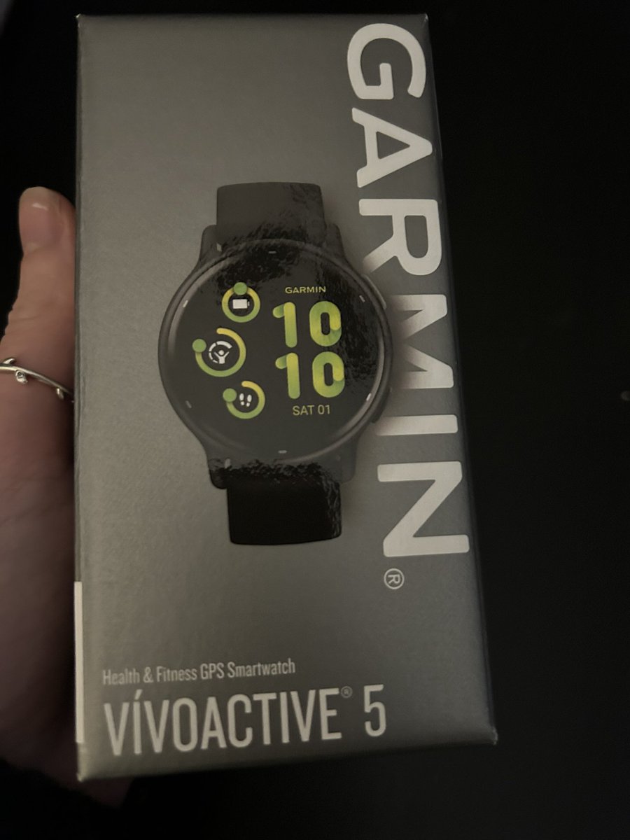 Sharkness03's tweet photo. Really impressed with service and turnaround from @GarminUK. 3rd Vivo 4s broken in the warranty period, free upgrade to the Vivo 5 given on Monday and received the device today. Can’t wait to try it at running club tonight 🏃🏼‍♀️ https://t.co/3ydH4aQTz3