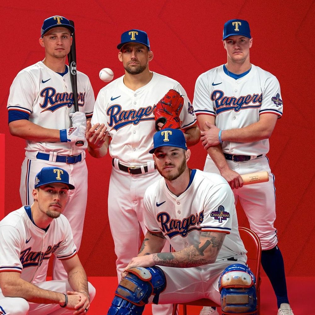 MLBONFOX's tweet image. The Rangers revealed their gold collection World Series edition uniforms 🤩

📷: @Rangers