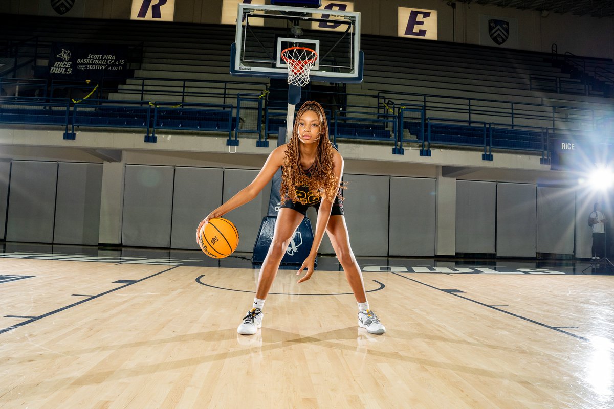 VYPE Houston (@vypehouston) on Twitter photo VYPE HOU Public School Girls Basketball Player of the Year Fan Poll Presented By <a href="/SunAndSkiSports/">Sun & Ski Sports</a>! Vote until 11:59 pm on Thursday, Mar. 14th
Nominees
<a href="/ZPerkins2024/">Zachara Perkins</a>
<a href="/aylamm2_/">Ayla McDowell</a>
<a href="/shunbballin/">shun</a>
<a href="/timyagrice22/">Timyagrice22</a>
<a href="/zaza20251/">rezia_castillo_2_0_2_5</a>
<a href="/LecompteAutumn2/">Autumn Lecompte</a>
<a href="/AddisynParker/">addisyn</a>
VOTE:vype.com/Texas/Houston/… VYPE HOU Public School Girls Basketball Player of the Year Fan Poll Presented By <a href="/SunAndSkiSports/">Sun & Ski Sports</a>! Vote until 11:59 pm on Thursday, Mar. 14th
Nominees
<a href="/ZPerkins2024/">Zachara Perkins</a>
<a href="/aylamm2_/">Ayla McDowell</a>
<a href="/shunbballin/">shun</a>
<a href="/timyagrice22/">Timyagrice22</a>
<a href="/zaza20251/">rezia_castillo_2_0_2_5</a>
<a href="/LecompteAutumn2/">Autumn Lecompte</a>
<a href="/AddisynParker/">addisyn</a>
VOTE:vype.com/Texas/Houston/…