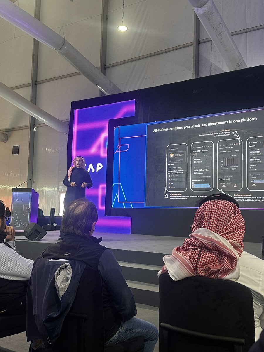 Fathivx's tweet photo. #Leap 
كانت تجربة استثنائية اجتمع فيه أحدث التطورات التقنية والابتكارات في مكان واحد✨. 

استمتعت من خلال استكشافي لتجارب جديدة وشركات متفردة وكانت الزيارة فرصة مثالية للتعرف على أحدث التقنيات المالية وحضور ورش لخبراء مجال الـ Fintech و الاستثمار 💜💜. https://t.co/D0yZfaWJ4Y