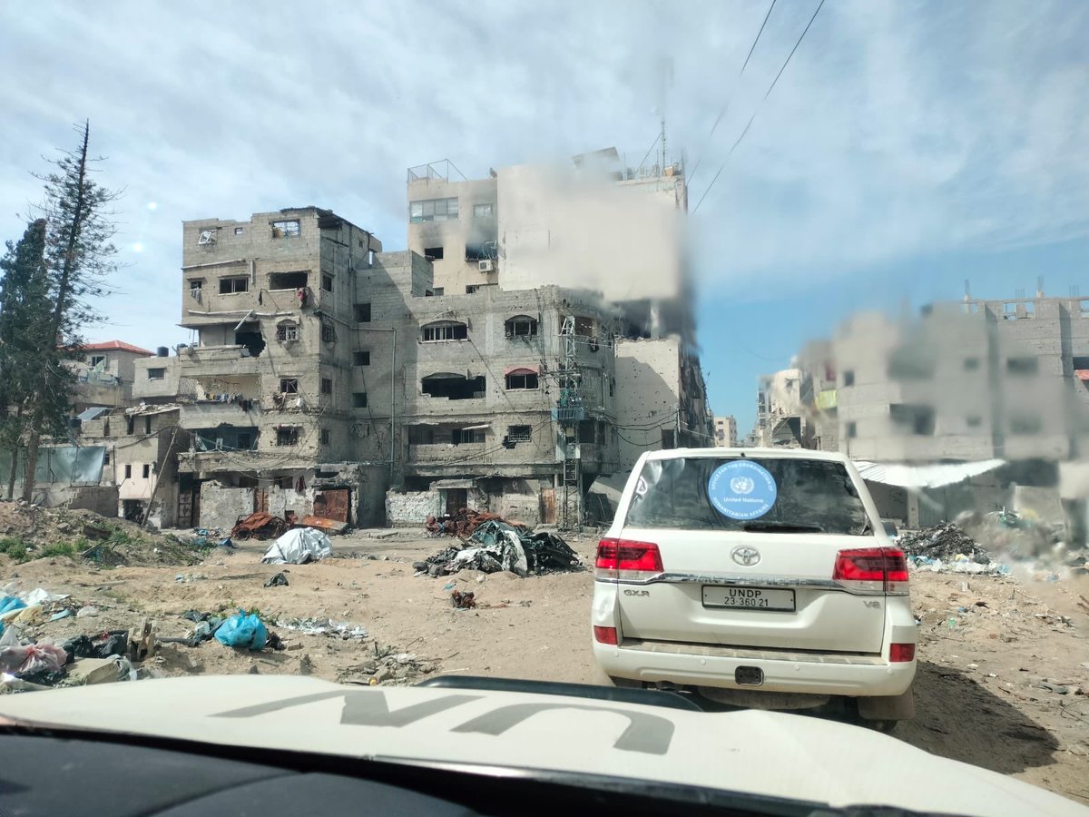 MedicalAidPal's tweet photo. Gaza update

🚨 Just six of the UN's 24 planned missions to the north of Gaza were allowed by Israel in Feb

🚨 20 people have now died from malnutrition and dehydration

🚨 364 healthcare workers have now been killed by Israel’s indiscriminate bombardment, 269 have been detained https://t.co/TL0TAUn8o5