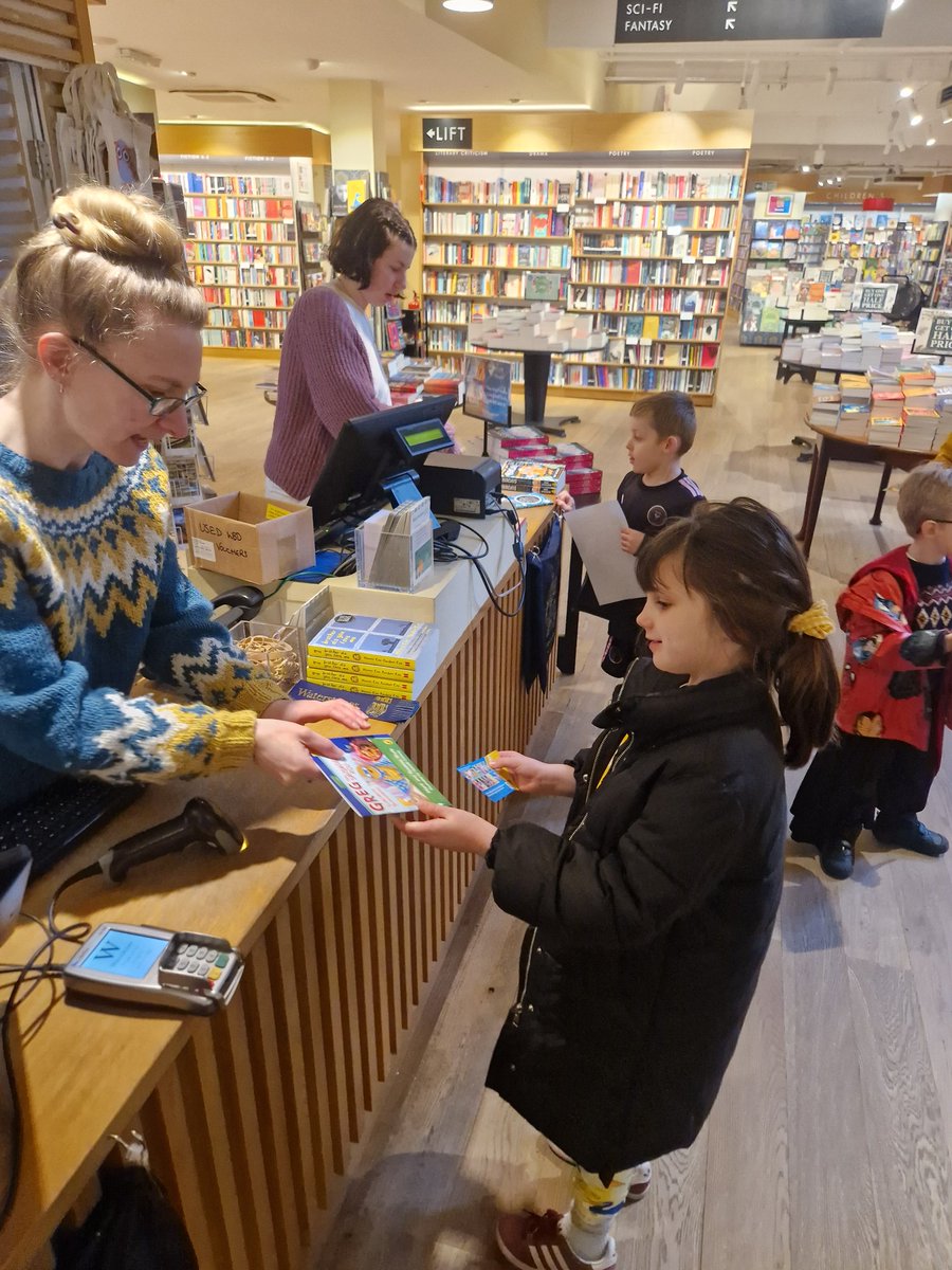 EddonMrs's tweet photo. Fishergate had a wonderful time at Waterstones today for World Book Day! We loved the quiz and exchanging our book vouchers for a brand new book! @HaxbyRoad @WaterstonesYork Thank you! https://t.co/jLtdxdCJN5