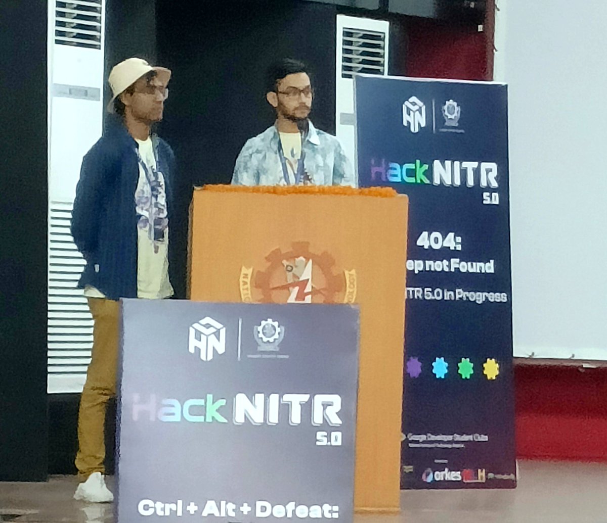 sooo we made it to the finals of <a href="/hacknitr/">HackNITR Hackathon</a>, 

although we couldn't make it to the top 3, i would love to showcase what we built. 

here goes a thread 🧵