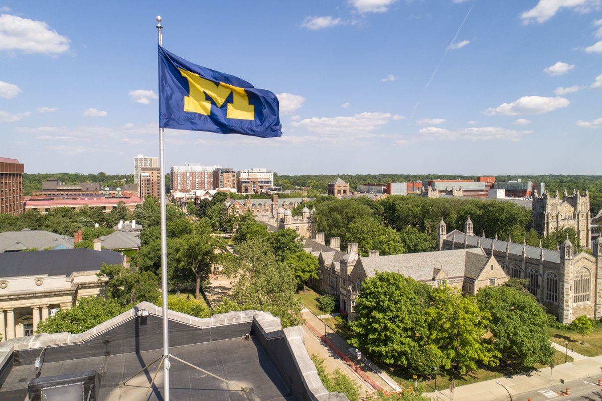 UMichAdmissions's tweet photo. #TBT to this summertime aerial view of campus by the #MichiganUnion. #GoBlue https://t.co/ctaNy5IcVH