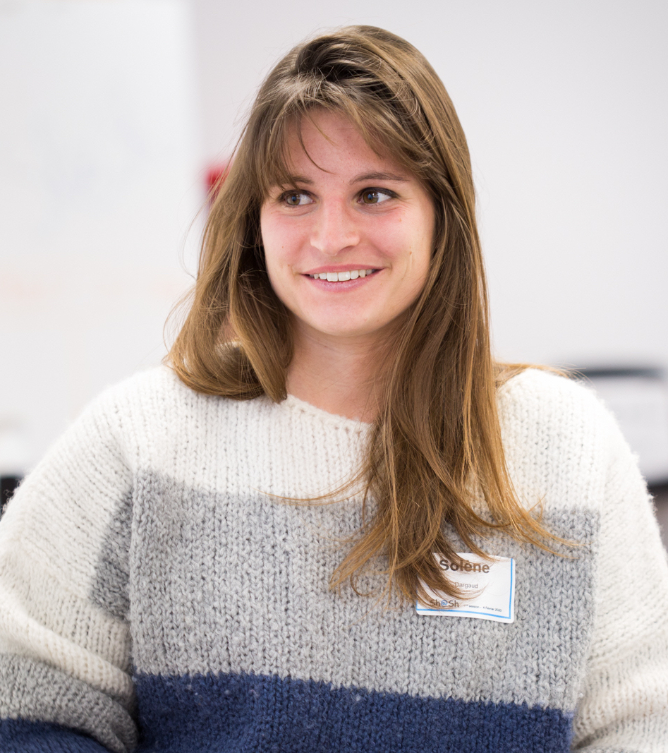 TEDxSaclay's tweet photo. Go nous démarrons l'Appel à idées avec la catégorie #ART ! pitch de 3 mn !
Solène DARGAUD, facilitatrice graphiste nous présente "Rendre visible et dicible, même combat !
Elle capte l'#invisible !..
#Facilitationgraphique #Graphicrecording
#tedxsaclay #EntreVisibleEtInvisible https://t.co/0mDMcVPAyN