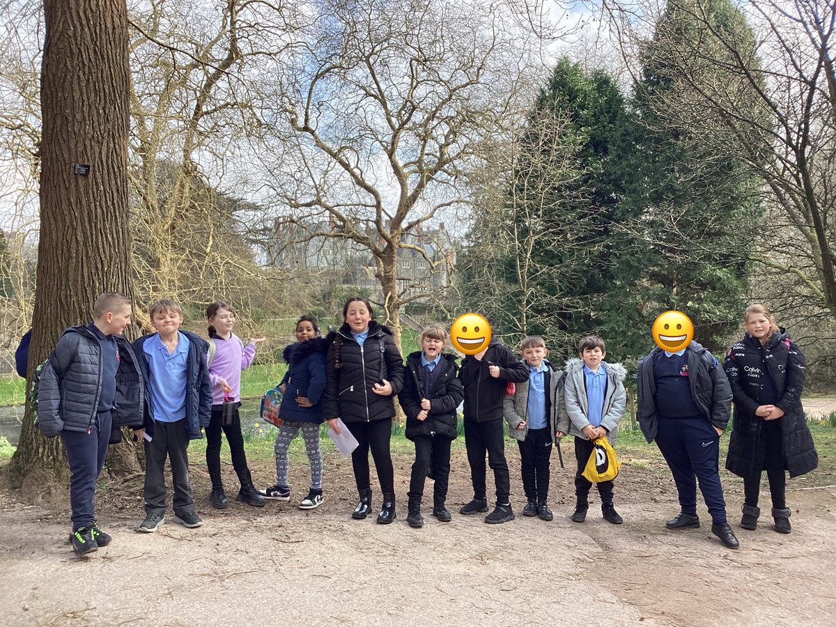 PentrebanePrm's tweet photo. A fantastic day at St Fagans learning about Victorian life for Emerald class! #PPSeducationalvisit https://t.co/v4ML2iIfx9