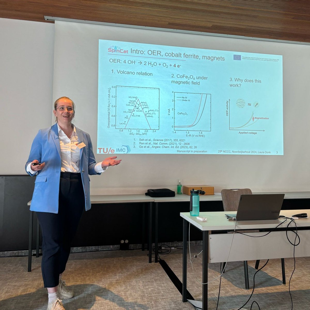 Laura (@lauradonk) on Twitter photo Me getting excited about my science at N3C! Great audience :) #n3c #nccc #SpinCat Me getting excited about my science at N3C! Great audience :) #n3c #nccc #SpinCat