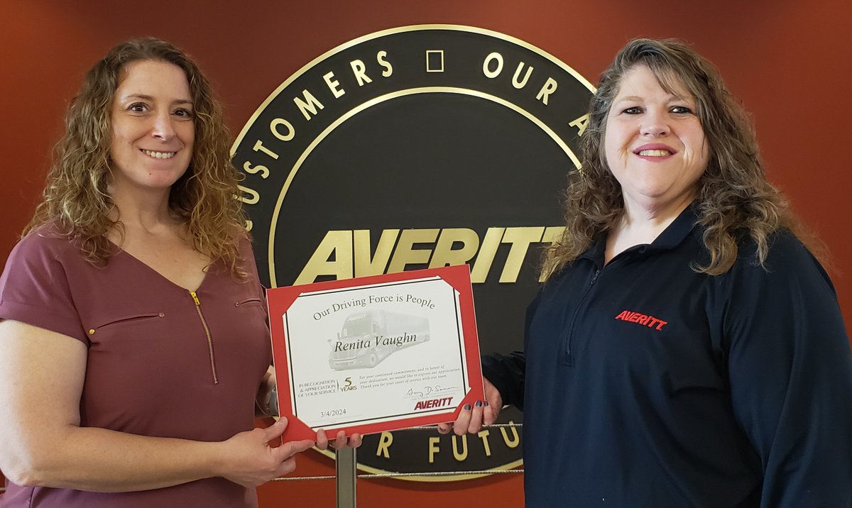 Our customer service associates play an important role behind the scenes in helping us deliver excellence. Gerse Rodriguez (1st pic, R), Karen Smith (2nd pic) and Renita Vaughn (3rd pic, R) are among those valued team members, and they recently celebrated five years with Averitt!