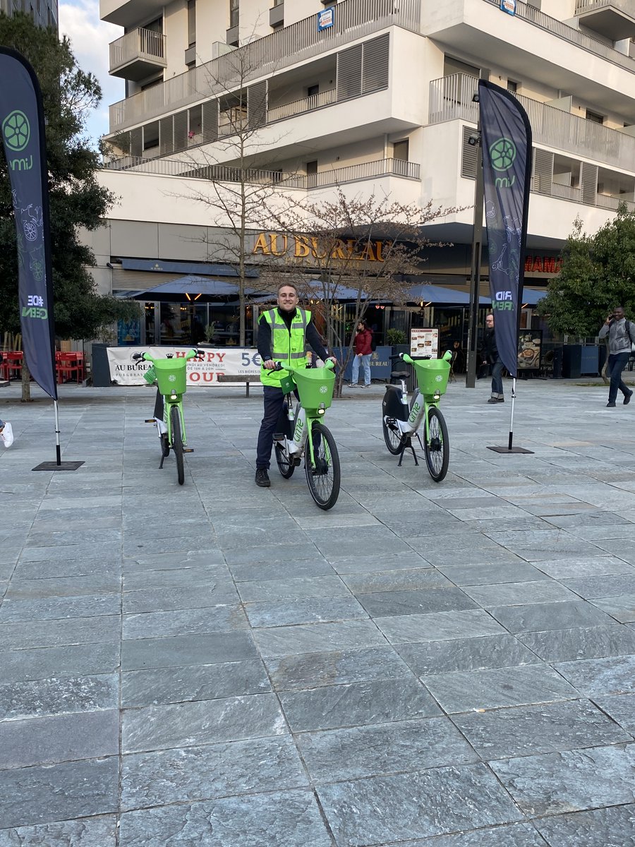 🆕 Aujourd'hui s'est tenu notre événement de lancement dans la @villedemassy qui accueille cette semaine les 🚲 @limebike. 
Merci à tous d'être venu si nombreux à notre rencontre pour découvrir ce nouveau mode de transport. 💚 #RideGreen