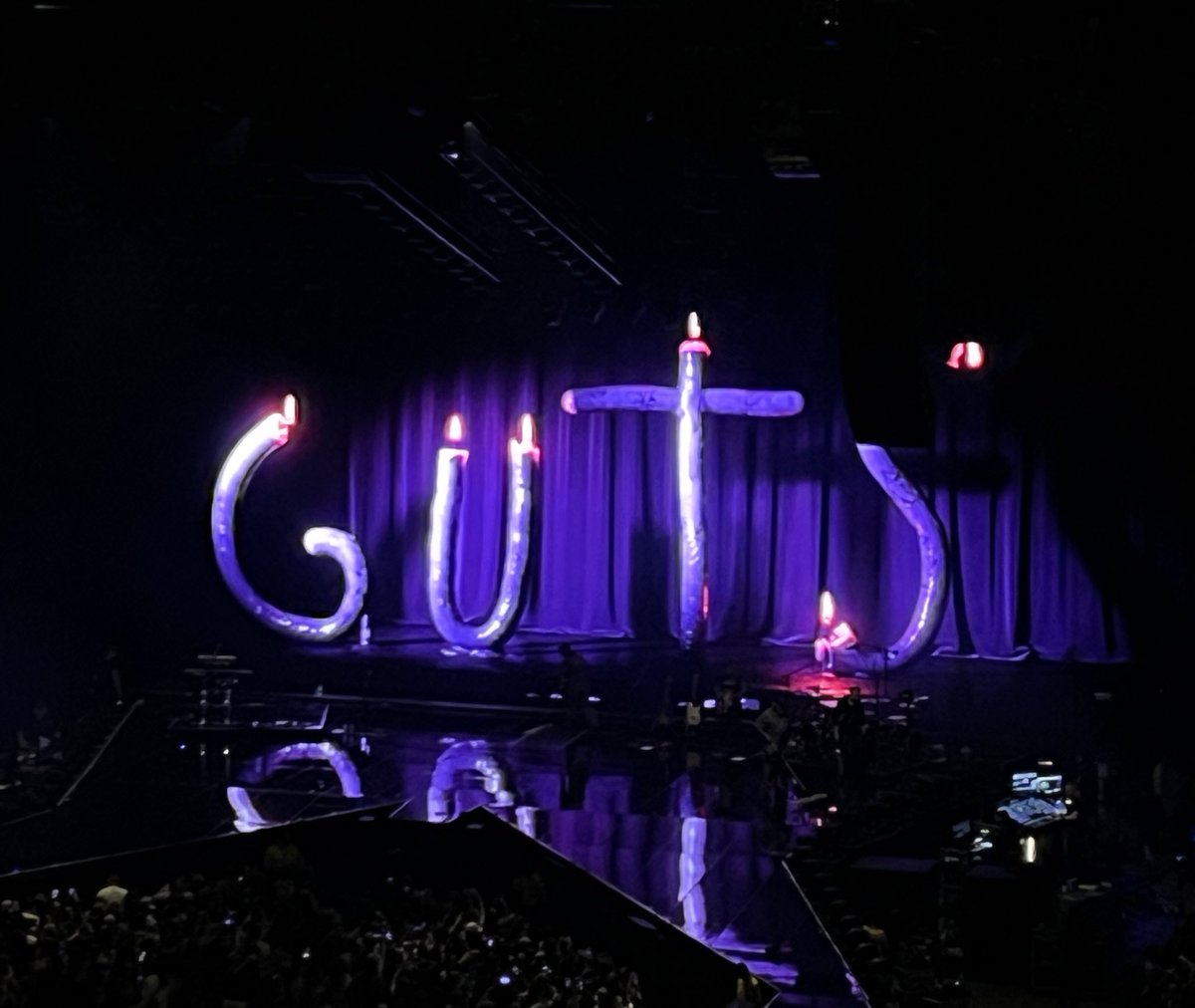 rachelinthemcu's tweet photo. #GUTSTourMiami 🫶🤗 https://t.co/wf3T66428J